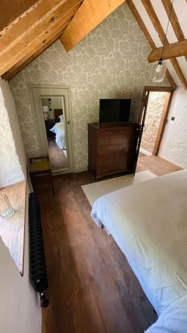 Former Corn Mill Cottage On The North Wales Coast Talacre 外观 照片
